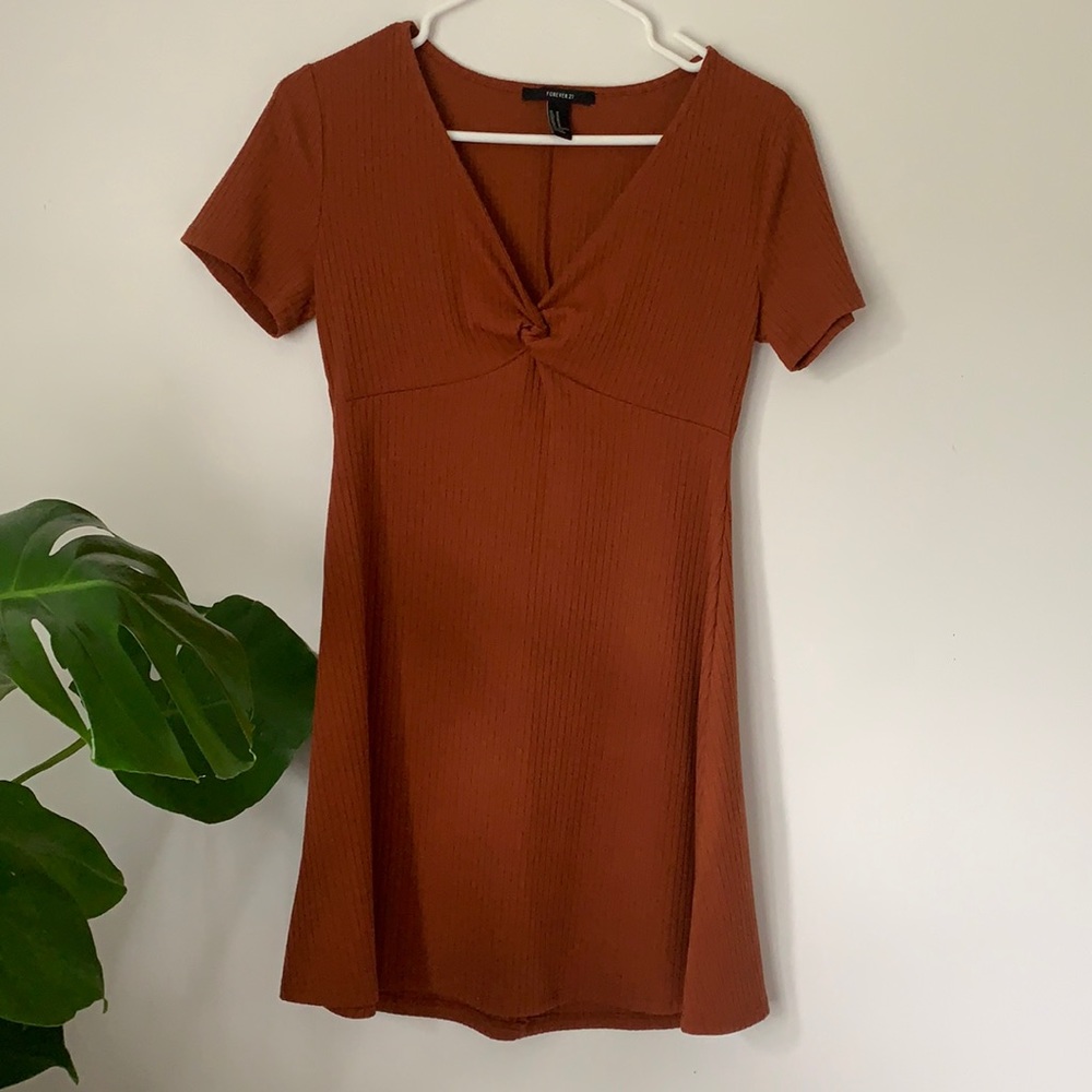 Ribbed orange dress 🧡